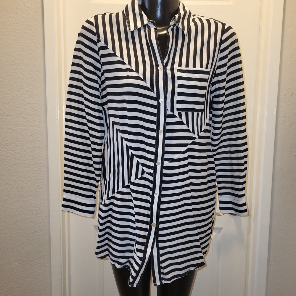 Chico's Black & White Striped Long Sleeve Button‎ Down Shirt Size 0